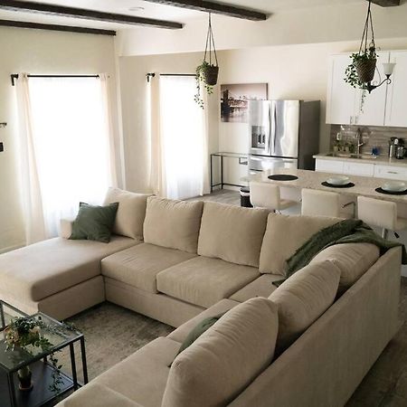 Spacious 2-Bedroom Unit In Hollywood Лос-Анджелес Экстерьер фото